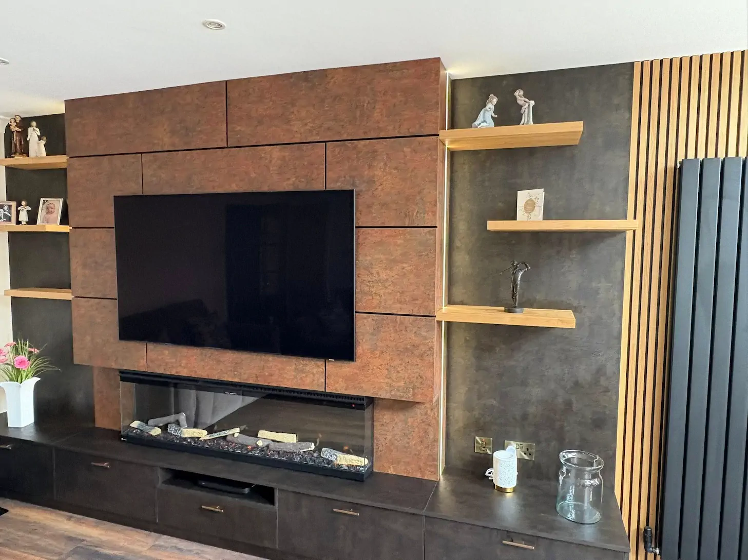 Alcoves & TV Units project photo 1