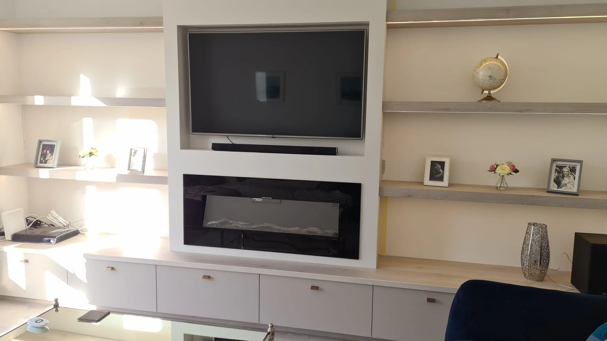 Alcoves & TV Units project photo 8