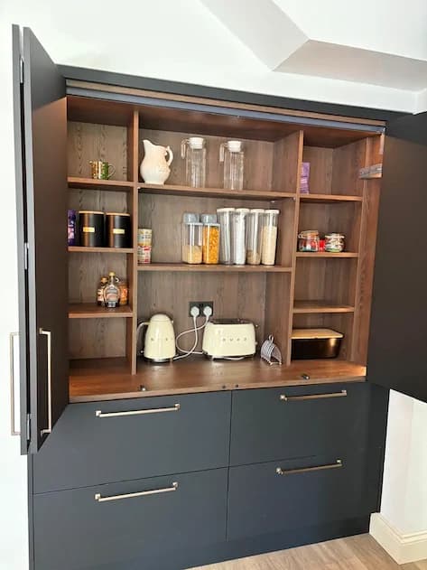 Contemporary Kitchens project photo 11