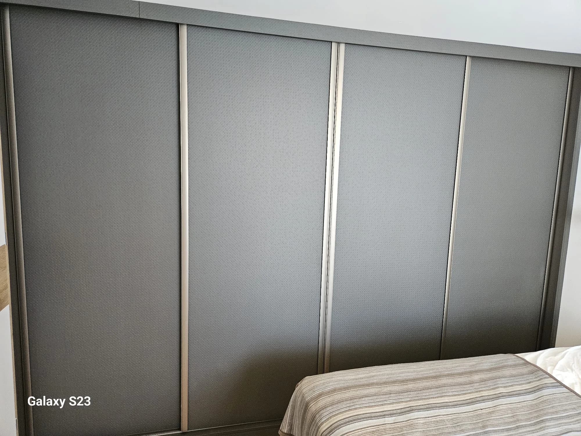 Sliding Wardrobes project photo 11