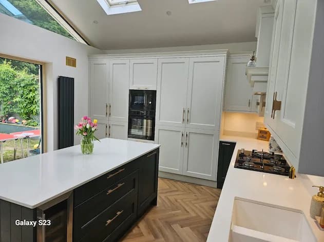 Traditional Kitchens project photo 1