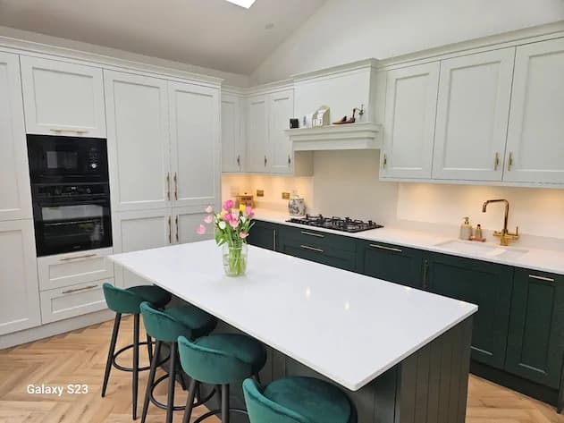 Traditional Kitchens project photo 2