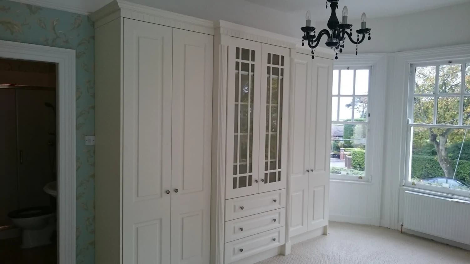 Traditional Wardrobes project photo 4