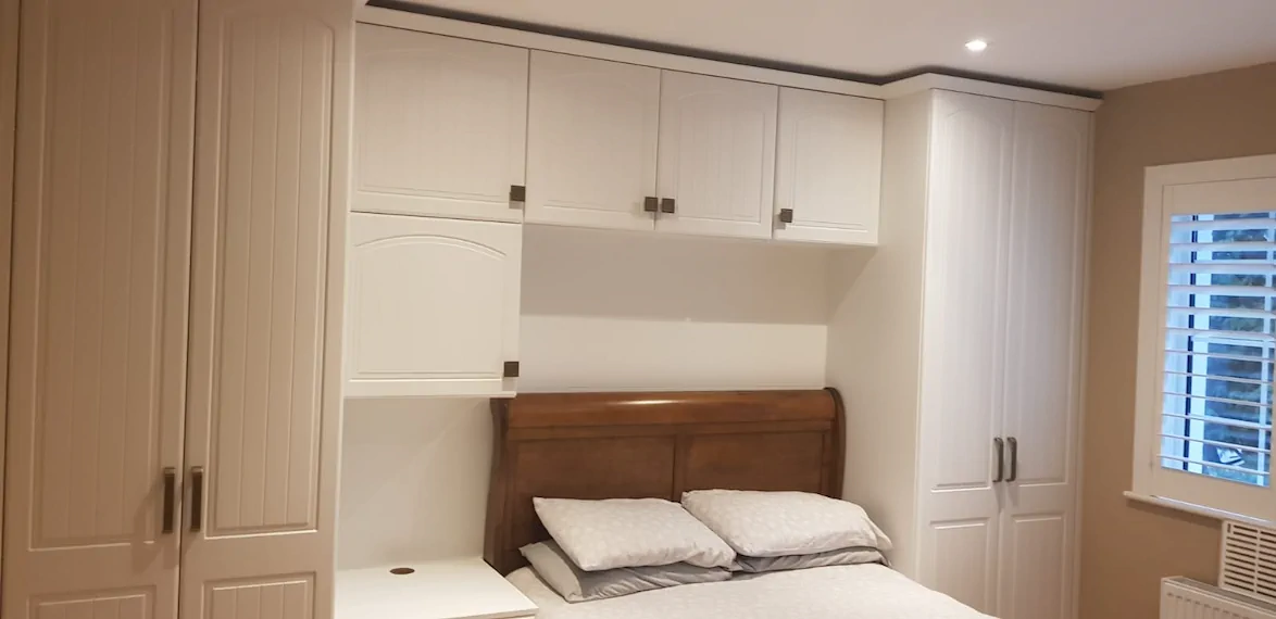 Traditional Wardrobes project photo 6